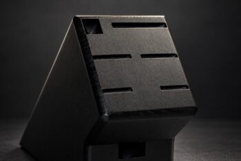 Messer Solingen, Güde Messer, Kochmesser Solingen, Messerset, wetzstahl, solinger messer Güde Messerblock Esche schwarz, 6-teilig, Messerschlitze im Detail