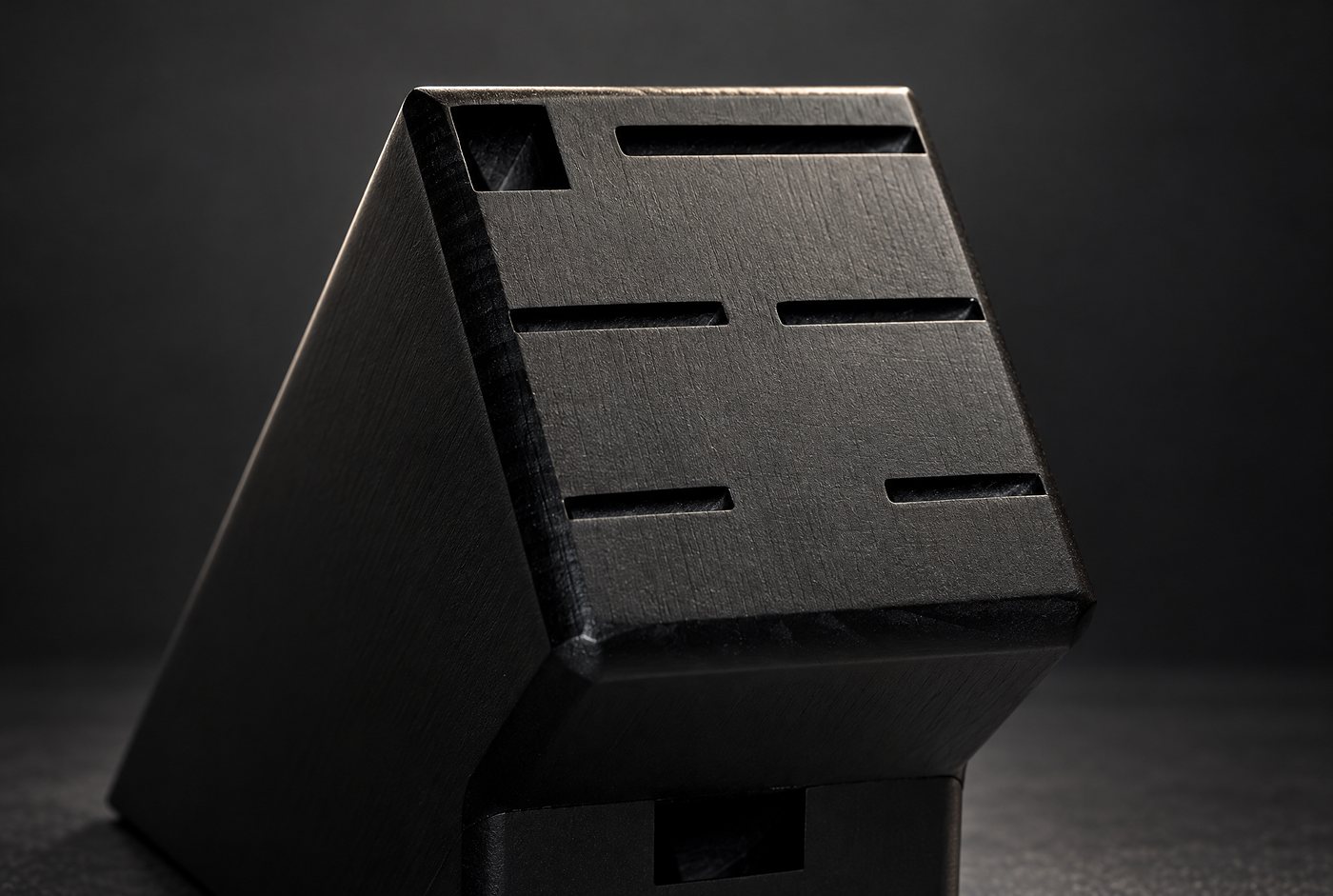 Messer Solingen, Güde Messer, Kochmesser Solingen, Messerset, wetzstahl, solinger messer Güde Messerblock Esche schwarz, 6-teilig, Messerschlitze im Detail
